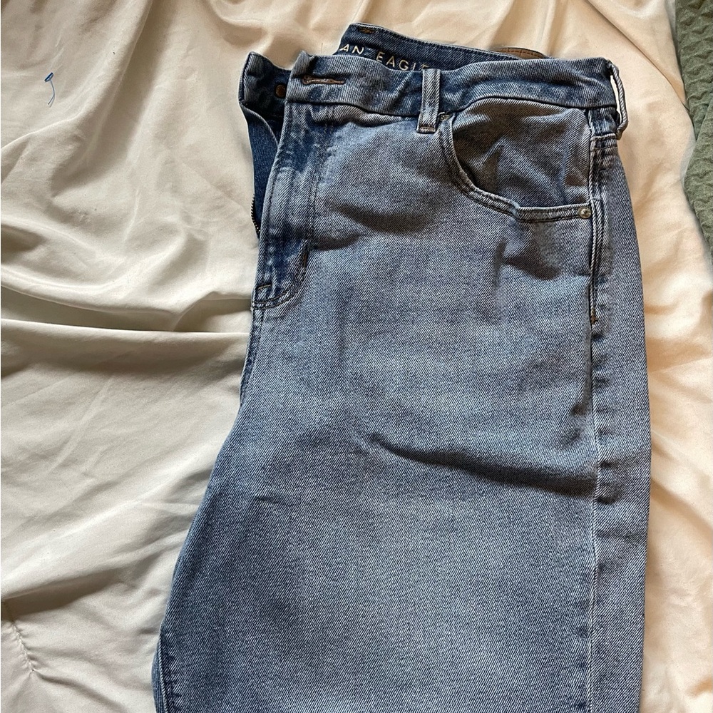 American Eagle Blue Jeans